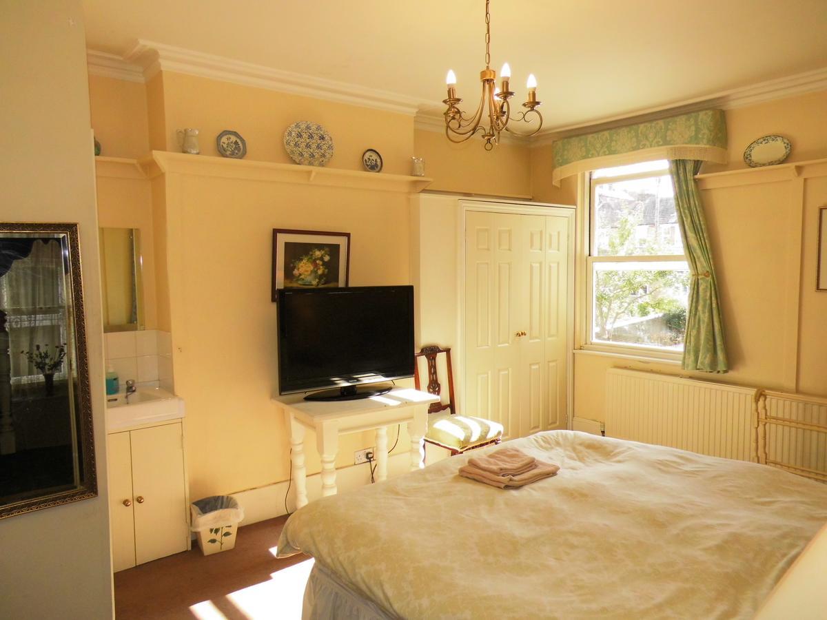 Greystones Bed And Breakfast Рочестер Экстерьер фото